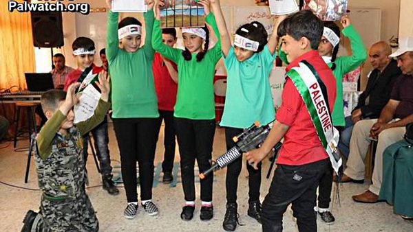 Hamas e l’ “educazione” dei bimbi palestinesi