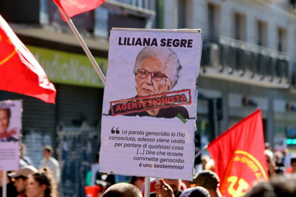 Pinerolo nega la cittadinanza a Liliana Segre